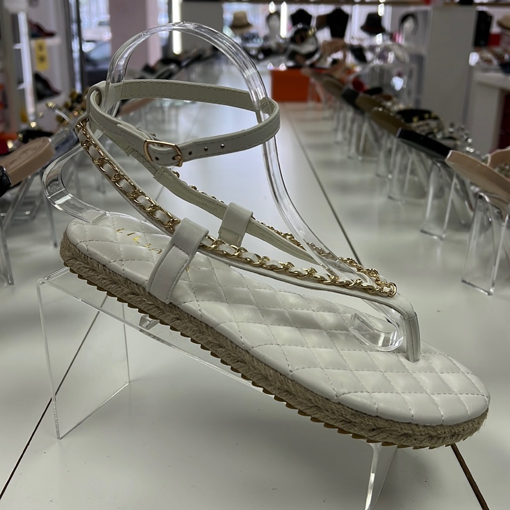 Women’s comfort quilted sandals